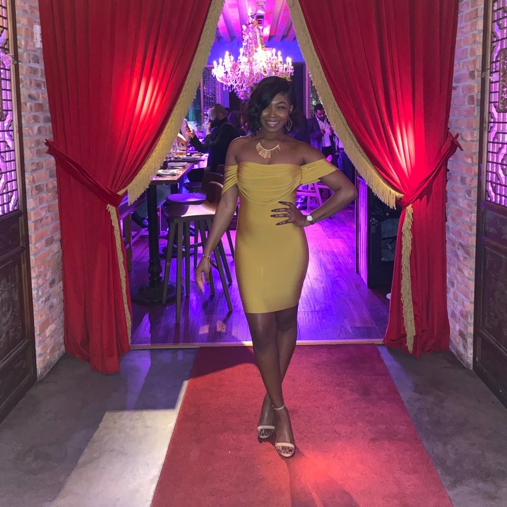 Amazing Mustard bandage dress